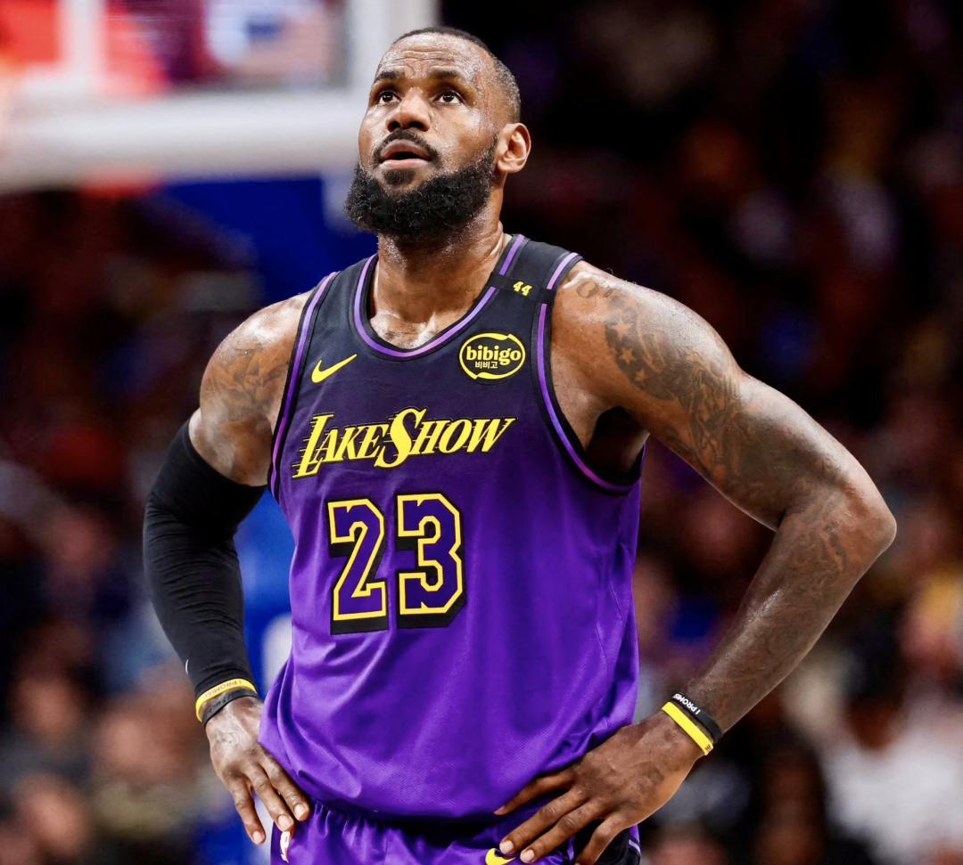 Jiuyou Game-太狠了！洛杉矶湖人集结日遗憾出局广东宏远状态回暖备战NBA常规赛，冲刺阶段费耶诺德备战法国杯的简单介绍